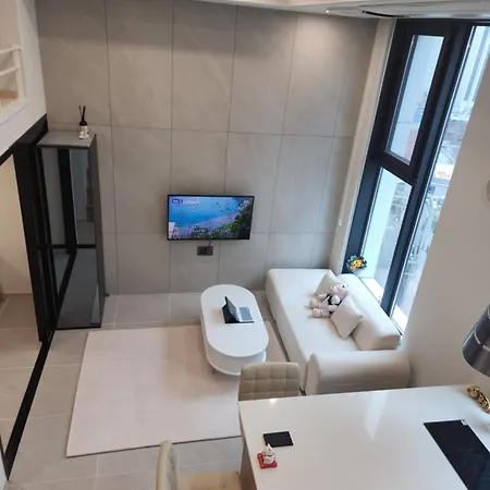 Warm House, New Building, Dongdaemun History & Culture Park Station 아파트