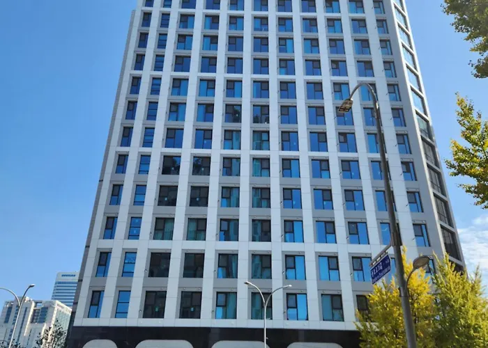 Appartement Warm House, New Building, Dongdaemun History & Culture Park Station *