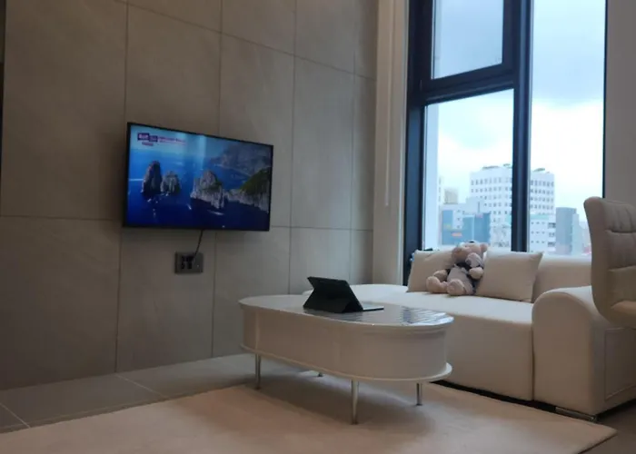 Warm House, New Building, Dongdaemun History & Culture Park Station Appartement Seoel